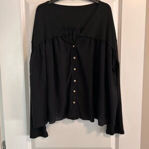 Oversized Women's Black Button-Front Long Sleeve Top
